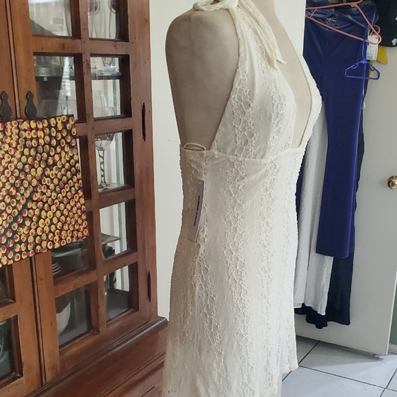 Princess Polly Ivory Lace Halter Dress - Picture 3 of 8